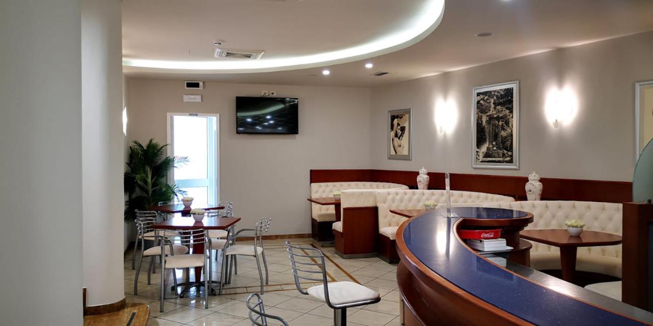 Hotel Cavalli كاتوليكا المظهر الخارجي الصورة