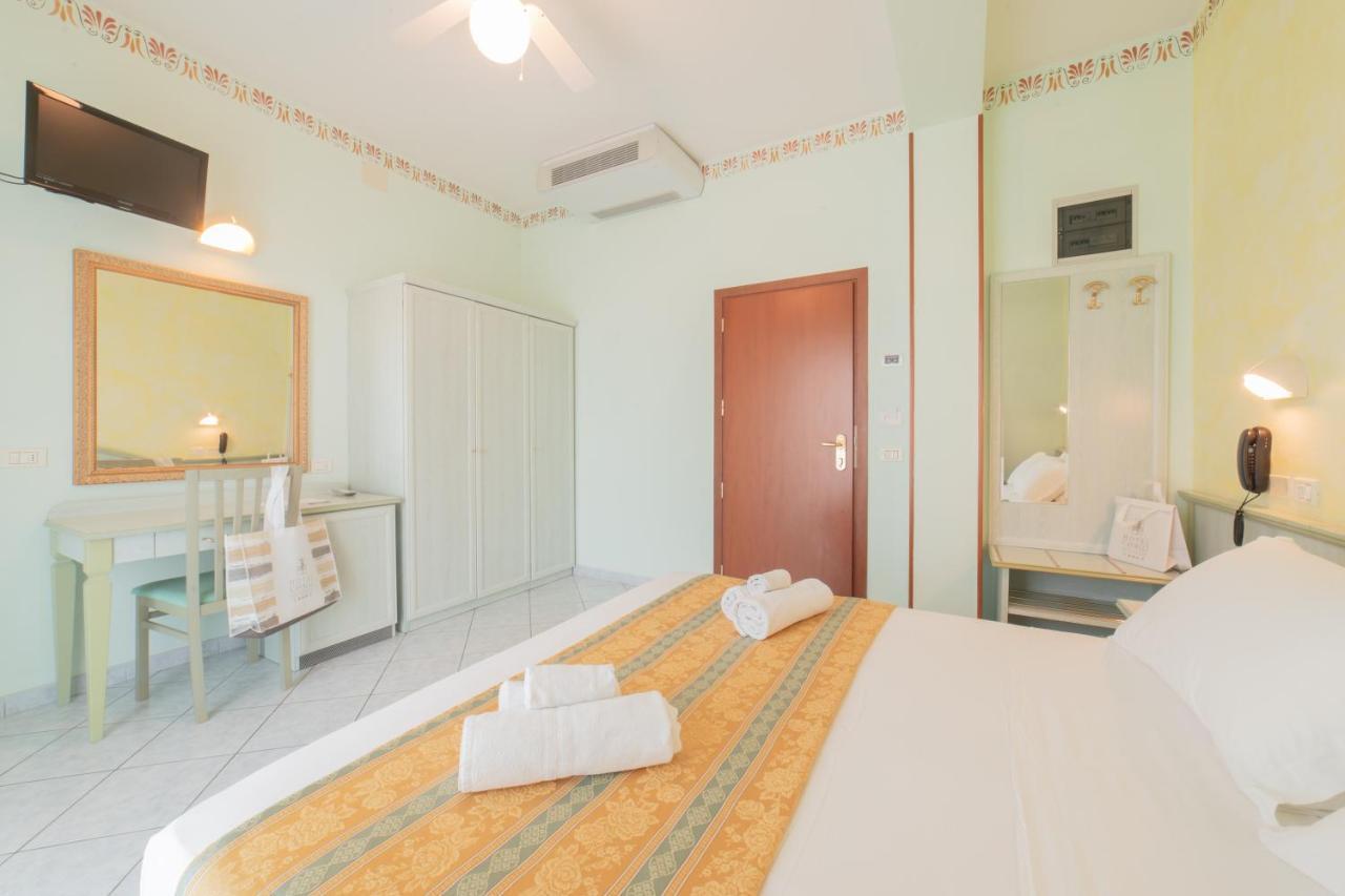 Hotel Cavalli كاتوليكا المظهر الخارجي الصورة